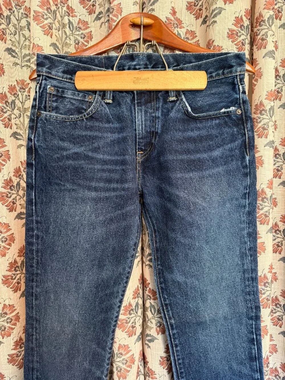 Levis men size
